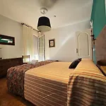 Entreacebedas Rural&vacaciones, Con Jardin Privado, Barbacoa Y Chimeneas セゴビア