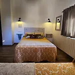 Entreacebedas Rural&vacaciones, Con Jardin Privado, Barbacoa Y Chimeneas * セゴビア