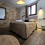 Entreacebedas Rural&vacaciones, Con Jardin Privado, Barbacoa Y Chimeneas カントリーハウス *