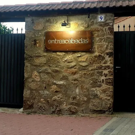 Entreacebedas Rural&vacaciones, Con Jardin A Hora De Madrid Gastronomia Y Ahorro Country house Segovia