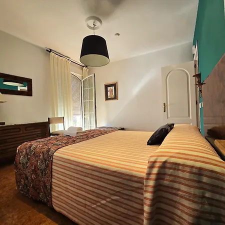 Entreacebedas Rural&vacaciones, Con Jardin A Hora De Madrid Gastronomia Y Ahorro Segovia