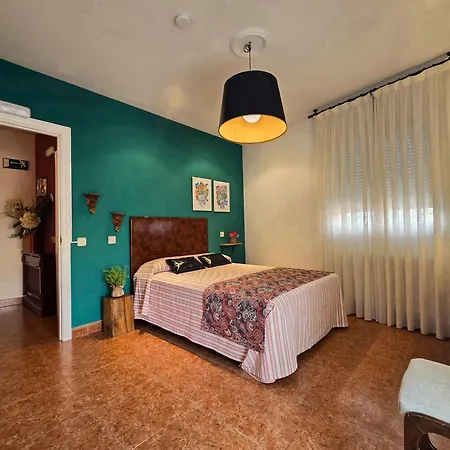 Casa Rural Y Apartamento Entreacebedas I Alojamientos Con Jardin Privado, Barbacoa Y Chimeneas *