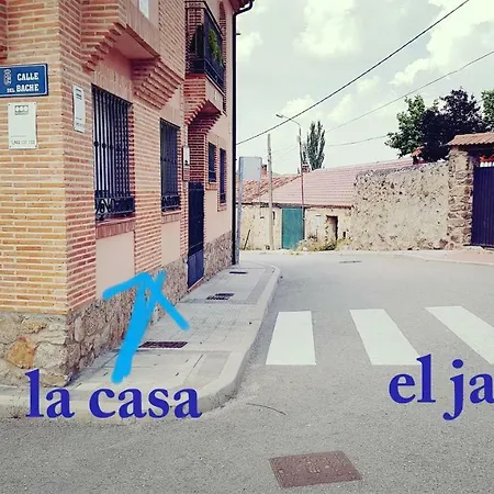 Casa Rural Y Apartamento Entreacebedas I Alojamientos Con Jardin Privado, Barbacoa Y Chimeneas منزل ريفي *