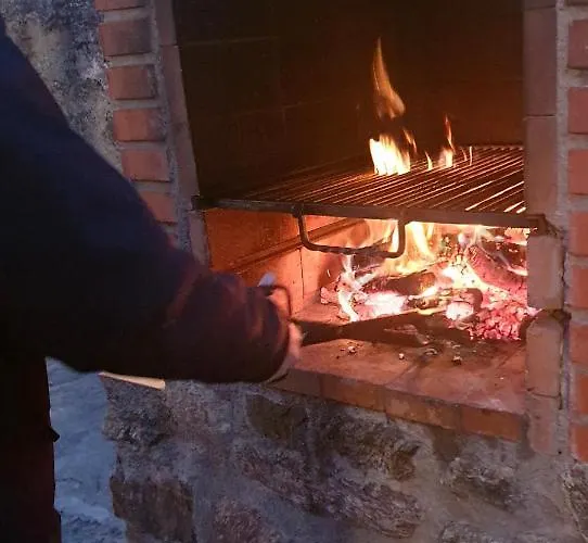 Entreacebedas Rural&vacaciones, Con Jardin Privado, Barbacoa Y Chimeneas Segovia