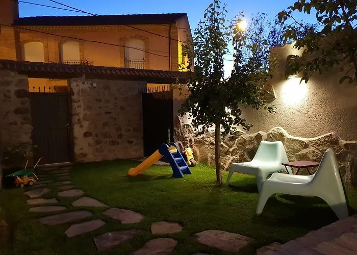Lantställe Entreacebedas Rural&vacaciones, Con Jardin Privado, Barbacoa Y Chimeneas
